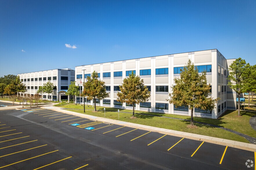 More Photos Of 10777 Clay Rd, Houston Office For Lease