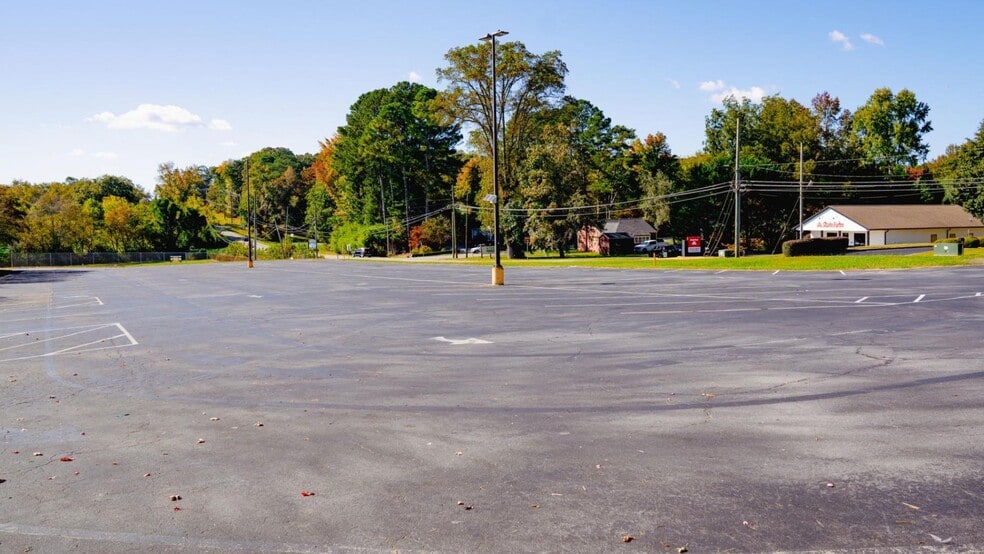 More Photos Of 339 W Church St, Jasper Schools For Sale