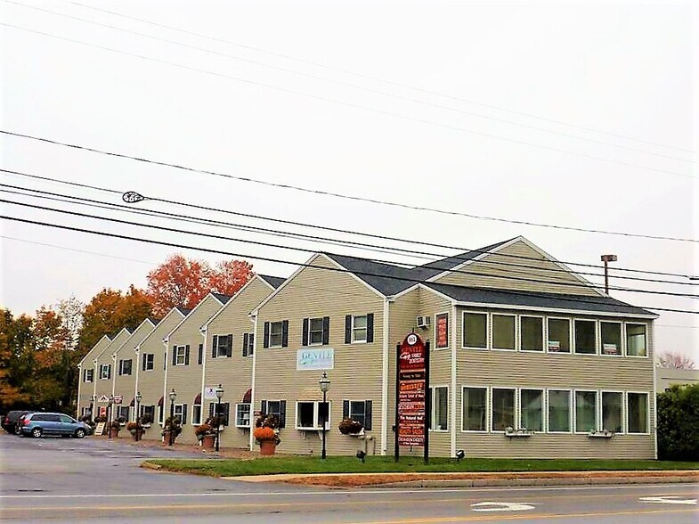 More Photos Of 861 Lafayette Rd, Hampton Office For Lease