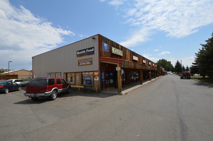 Primary Photo Of 800-810 N Main St, Gunnison Storefront Retail Office For Lease
