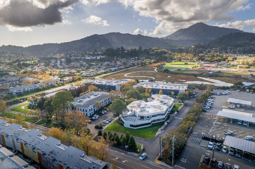 More Photos Of 100 Tamal Vista Blvd, Corte Madera Medical For Lease