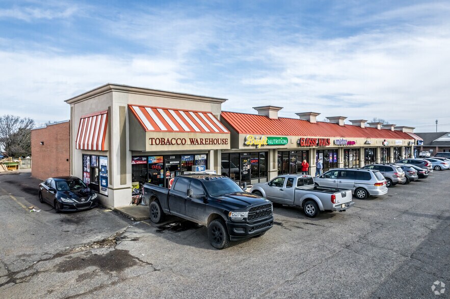 More Photos Of 3042-3058 W Goodman Rd, Horn Lake Storefront Retail Office For Lease