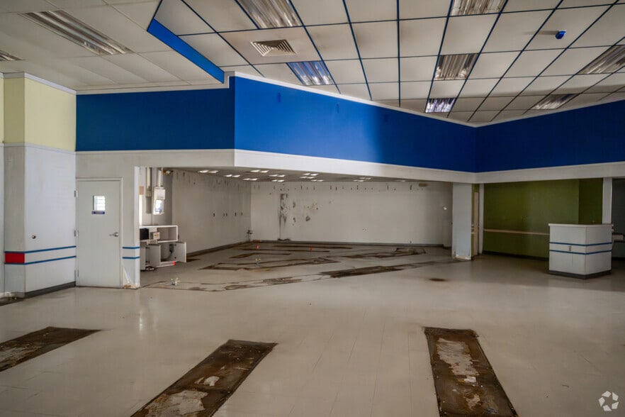 More Photos Of 824 W Raleigh Blvd, Rocky Mount Unknown For Lease