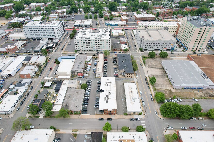 More Photos Of 3117 W Clay St, Richmond Loft Creative Space For Sale