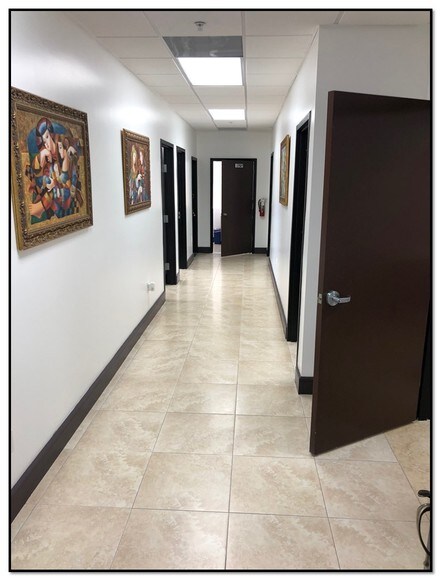 More Photos Of 8485 Bird Rd, Miami Office For Lease