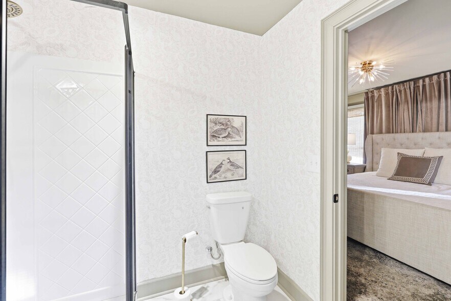 More Photos Of 320 Blount Ave, Guntersville Specialty For Sale