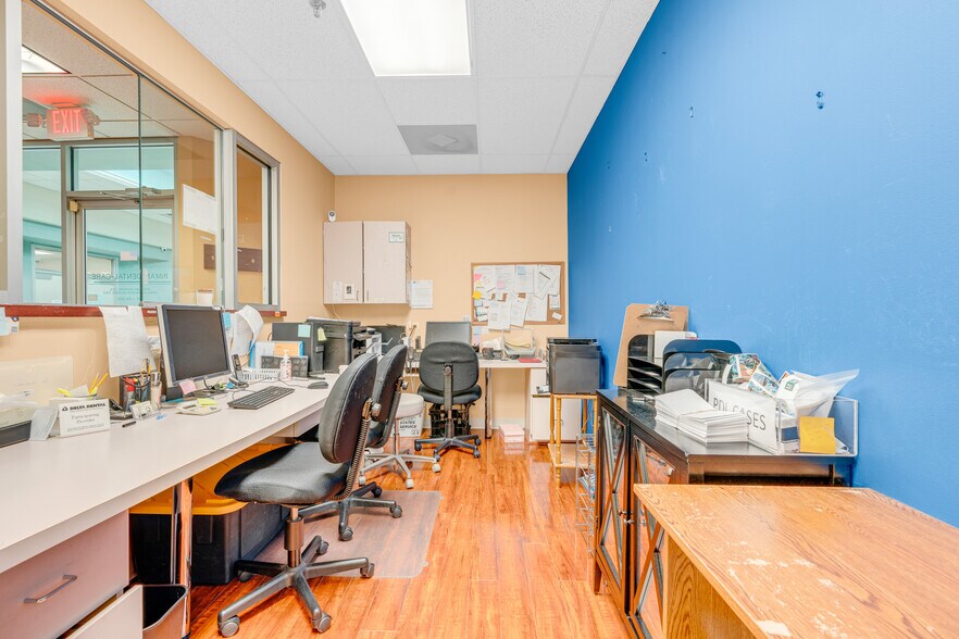 More Photos Of 3 Progress St, Edison Office For Sale