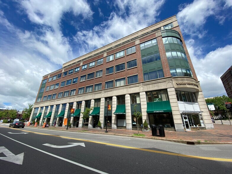 More Photos Of 2 Portland Sq, Portland Office For Lease