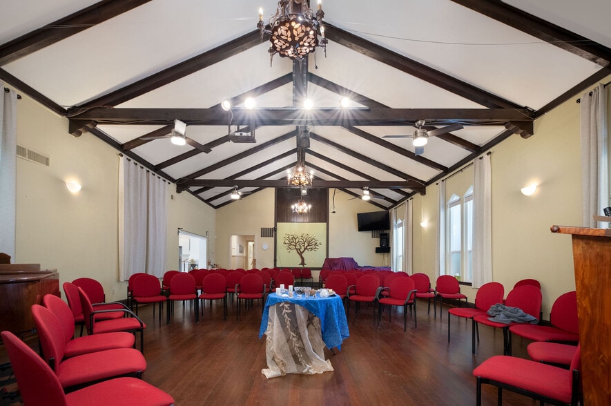 More Photos Of 246 S Church St, Grass Valley Specialty For Lease