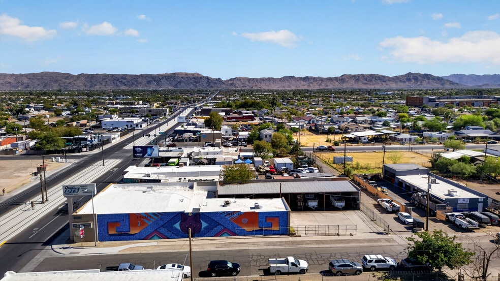 More Photos Of 3902 S Central Ave, Phoenix Service For Sale