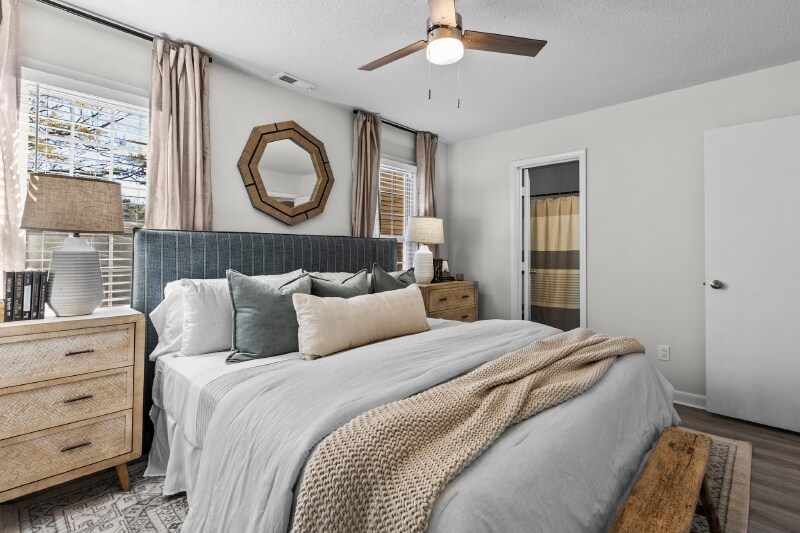 More Photos Of 366-370 W Oak Ave, Wake Forest Apartments For Sale