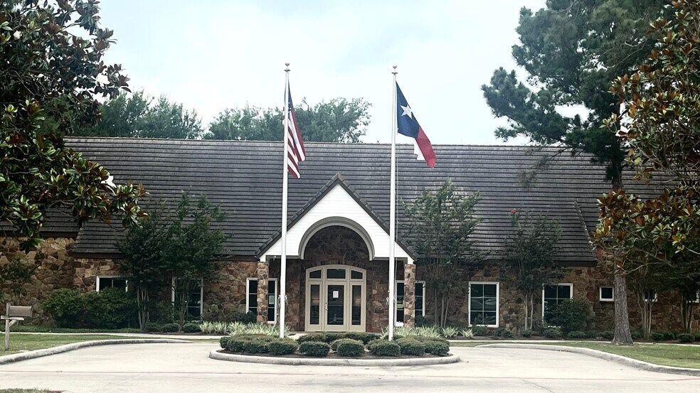 More Photos Of 20008 Champion Forest Dr, Spring Office Residential For Sale