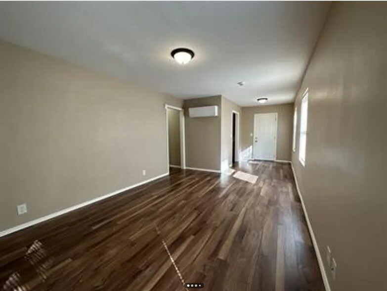 More Photos Of 1645 S Hydraulic St, Wichita Apartments For Sale