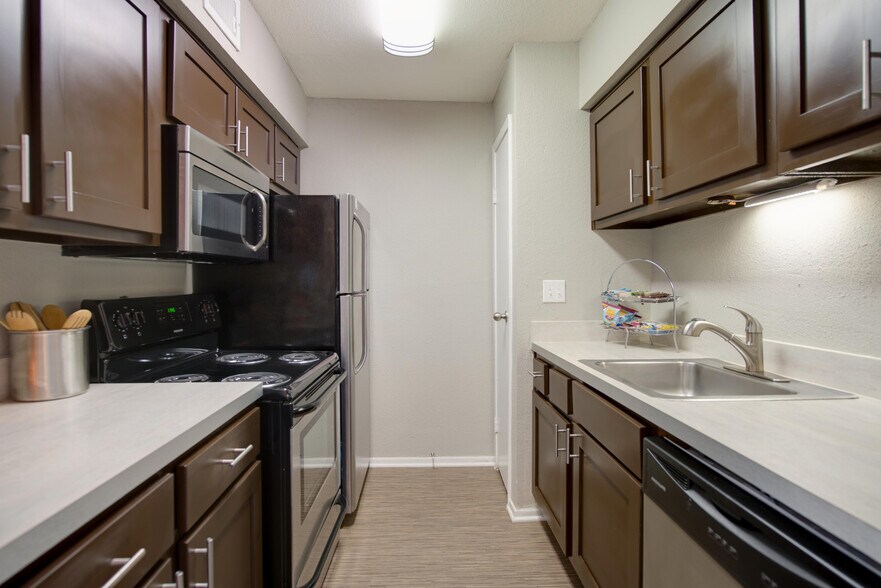 More Photos Of , Houston Multifamily For Sale
