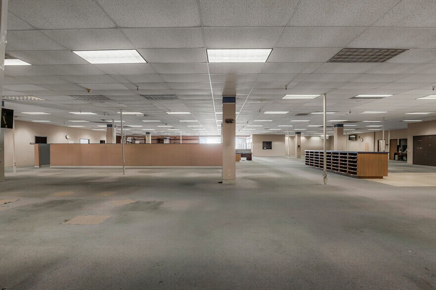 More Photos Of 400 E Park Ave, Chico Office For Sale