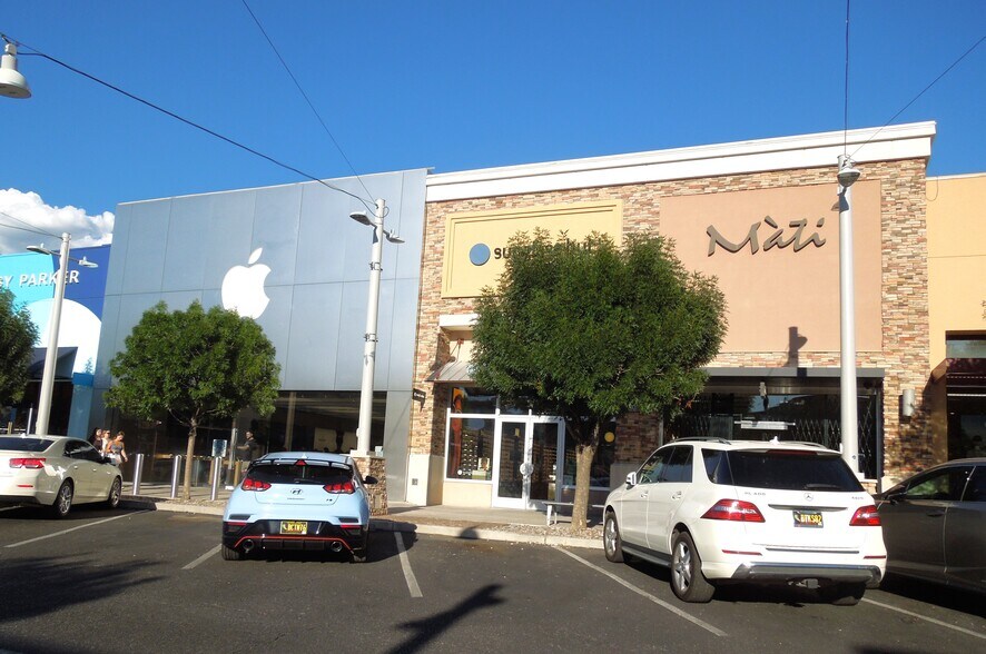 More Photos Of 1601 Pennsylvania St NE, Albuquerque Apartments For Sale