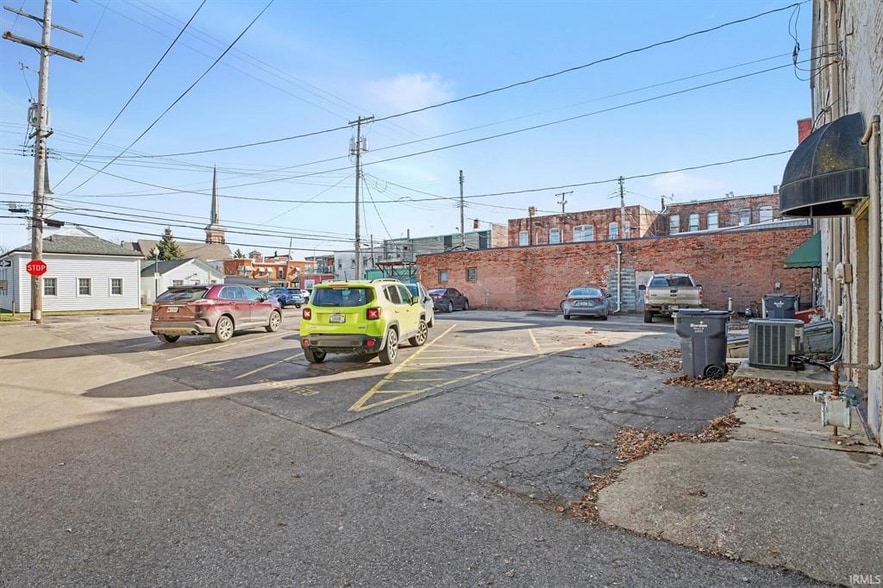 More Photos Of 116-118 N Main St, Goshen Specialty For Sale