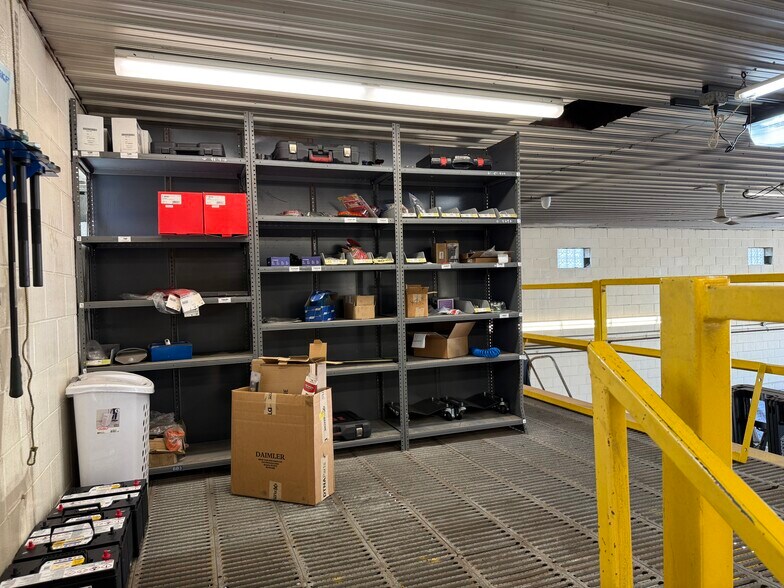 More Photos Of 4881 Pittsburgh Rd, Harrisville Light Distribution For Sale