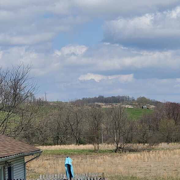 More Photos Of 14694 Wallace Pike, Abingdon Multifamily For Sale