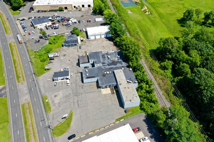 More Photos Of 1510 John Fitch Blvd, South Windsor Refrigeration Cold Storage For Lease