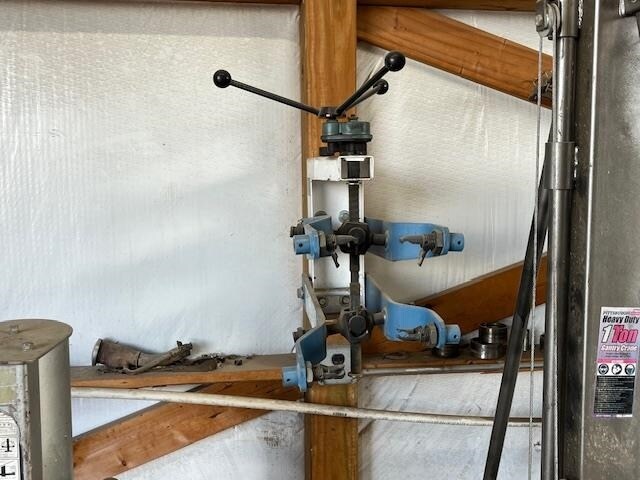 More Photos Of 2260 W Main St, Mountain View Industrial For Sale