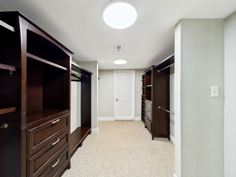 More Photos Of 26285 Broadkill Rd, Milton Hotel For Sale