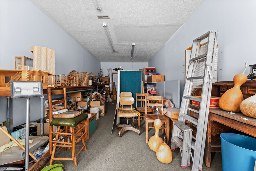 More Photos Of 402-406 Harris Ave, Raeford Storefront Retail Office For Sale