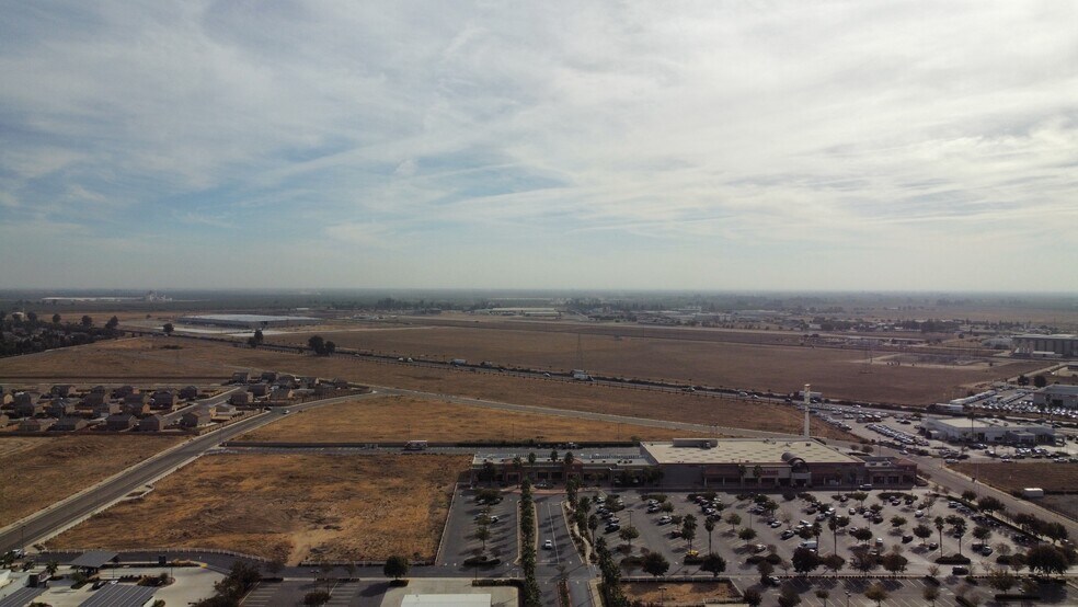 More Photos Of 0 Genoa Lake Way, Chowchilla Land For Sale