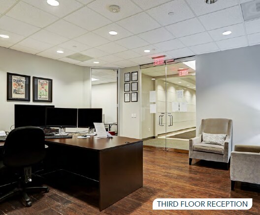 More Photos Of 18050 Saturn Ln, Houston Office For Lease