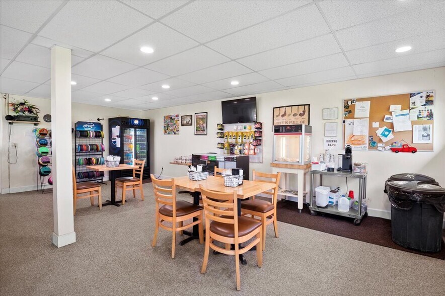 More Photos Of 3737 State Route 196, Fort Ann Golf Course Driving Range For Sale