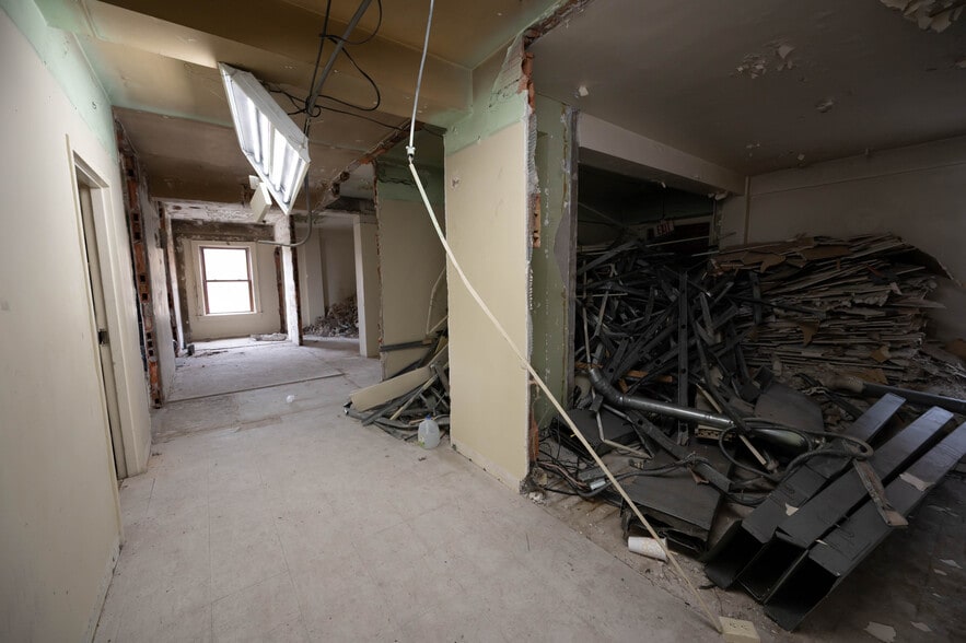 More Photos Of 2-8 W Main St, Little Falls Apartments For Sale