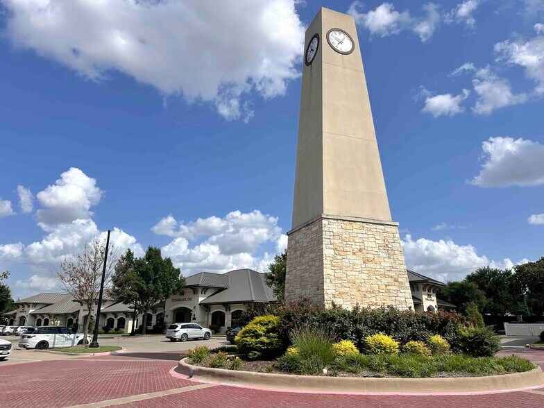 More Photos Of 8501 Wade Blvd, Frisco Medical For Sale