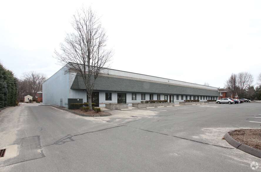 Primary Photo Of 256 Main St, East Windsor Research And Development For Lease