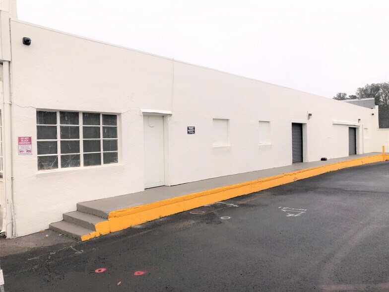 More Photos Of 807 Soscol Ave, Napa Warehouse For Lease