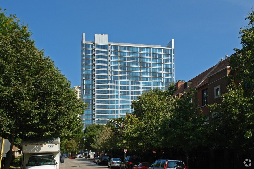 More Photos Of 1401 S State St, Chicago Apartments For Lease