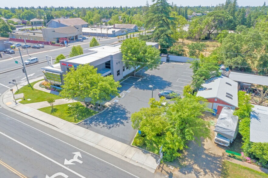 More Photos Of 7141 Fair Oaks Blvd, Carmichael Medical For Sale