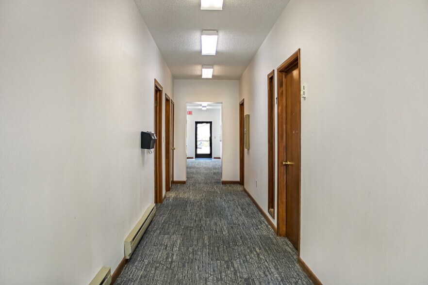 More Photos Of 301 1st St S, Shelby Office For Sale