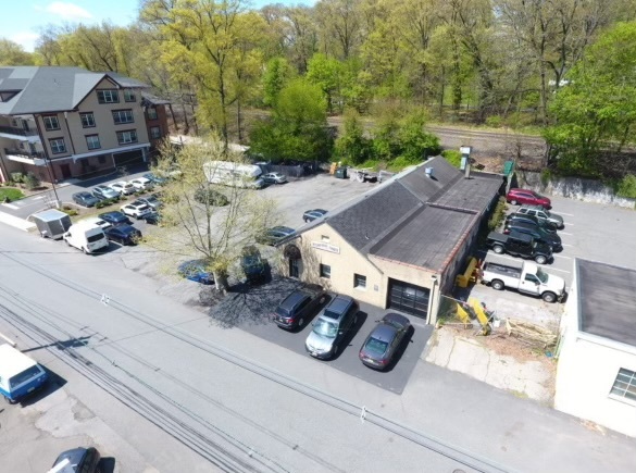 Primary Photo Of 176 Chestnut St, Ridgewood Auto Repair For Sale