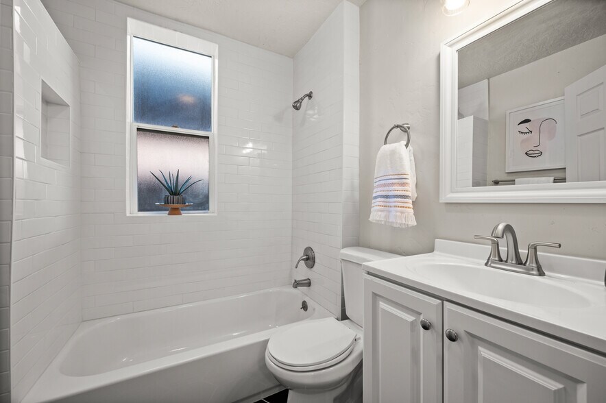 More Photos Of 400 700 S, Salt Lake City Multifamily For Sale