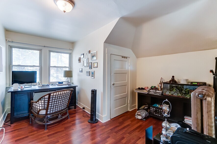 More Photos Of 1801 Chase Ave, Cincinnati Apartments For Sale