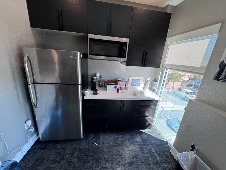 More Photos Of 7336 W Post Rd, Las Vegas Loft Creative Space For Lease