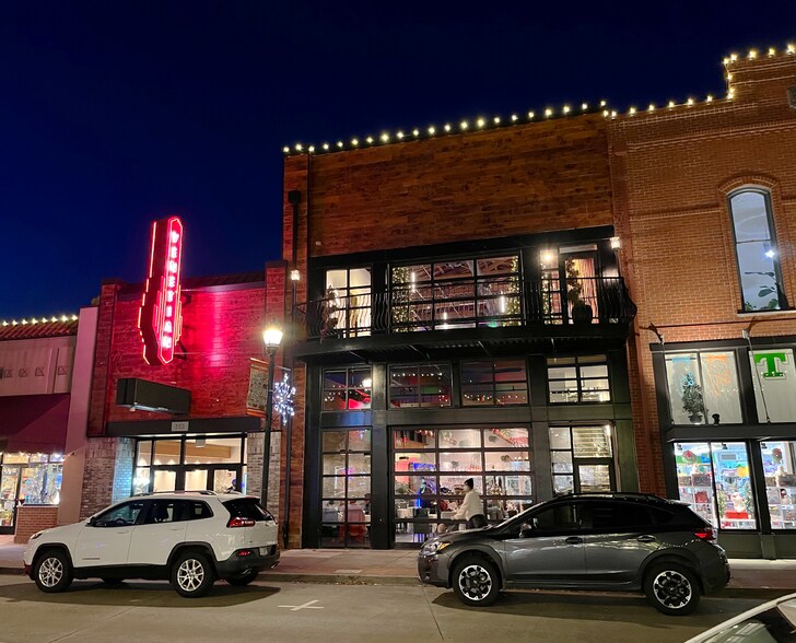 Primary Photo Of 253 E Main St, Hillsboro Movie Theatre For Sale