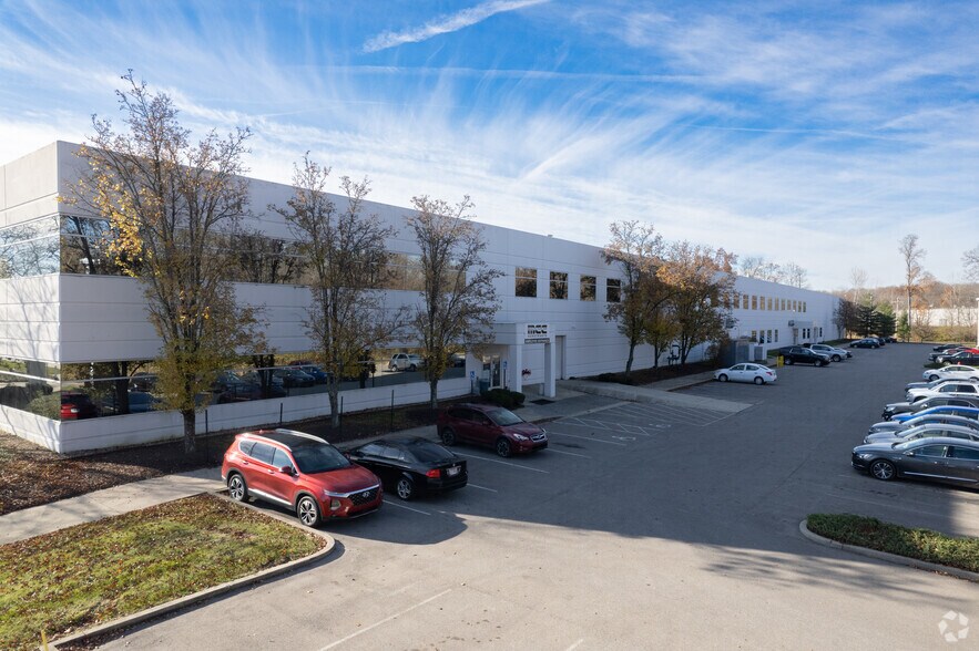 More Photos Of 4101 Founders Blvd, Batavia Warehouse For Lease