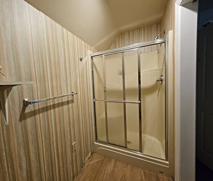 More Photos Of 116 Center St, Saint Marys Office Residential For Sale