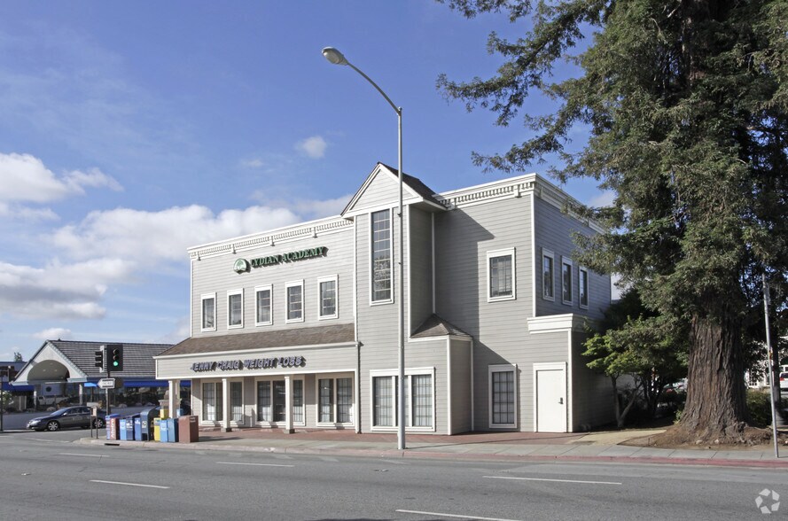 More Photos Of 811-815 El Camino Real, Menlo Park Freestanding For Lease