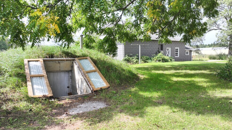 More Photos Of 11250 Dixie Hwy, Birch Run Land For Sale