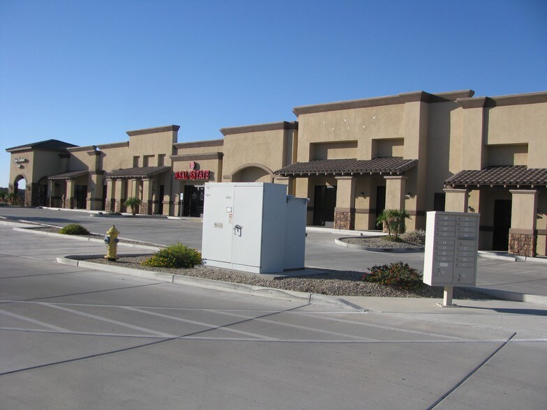 More Photos Of 2440 Adobe Rd, Bullhead City Storefront Retail Office For Lease