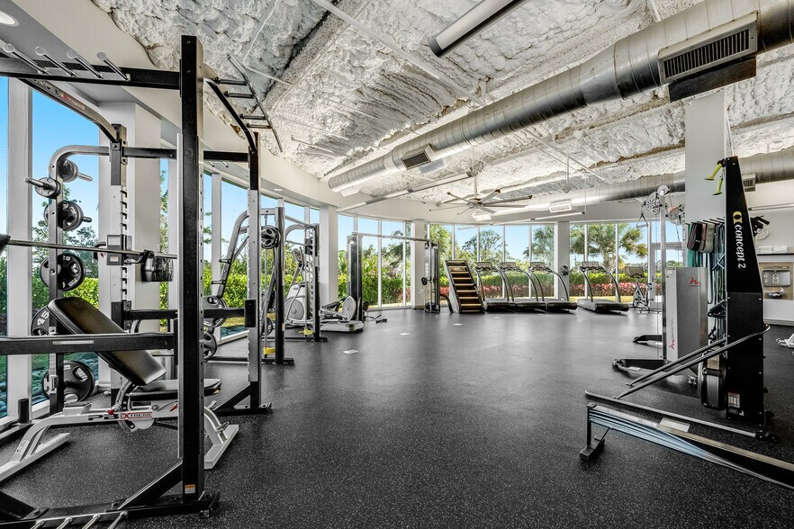 More Photos Of 1050 Satcom Ln, Melbourne Office For Sale