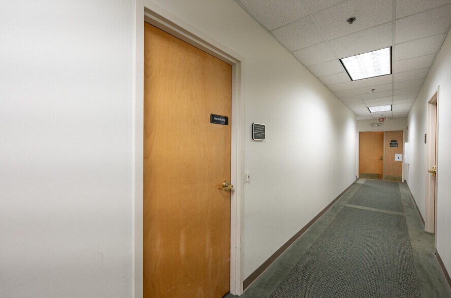 More Photos Of 610 Jones Ferry Rd, Carrboro Medical For Sale