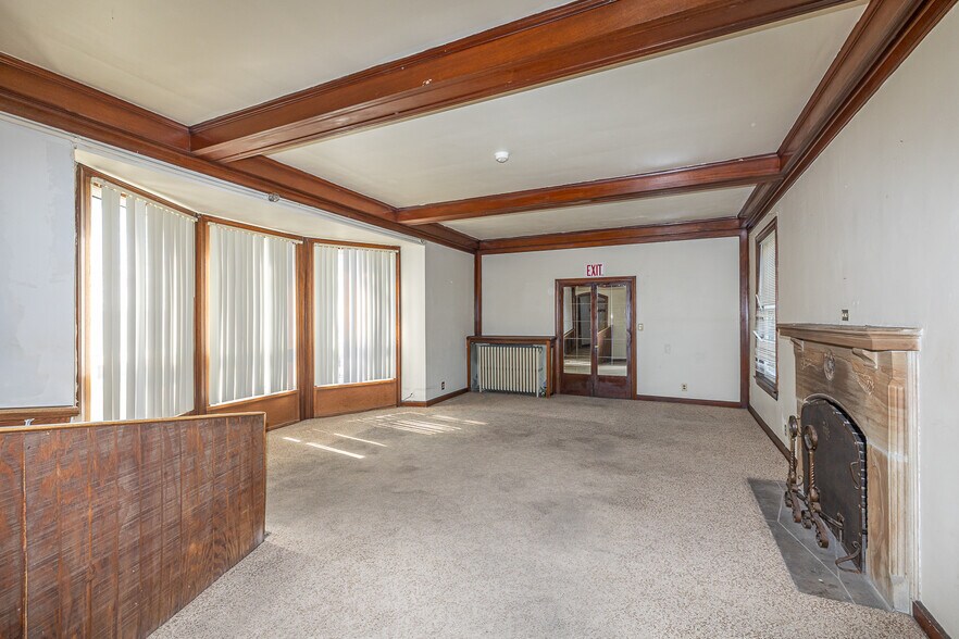 More Photos Of 10000 Granger Rd, Cleveland Assisted Living For Sale